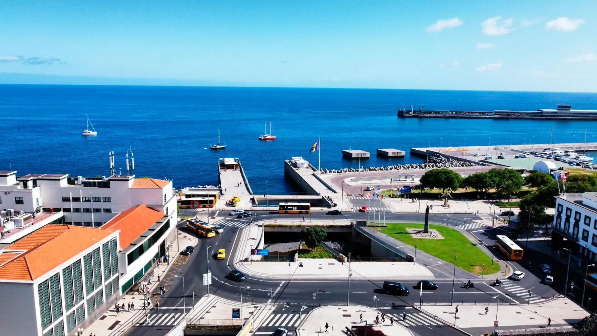 Daysy Loft By Lovelystay Funchal  Portugal